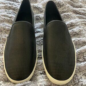 Vince Blair Sneaker 39.5, size 9.5